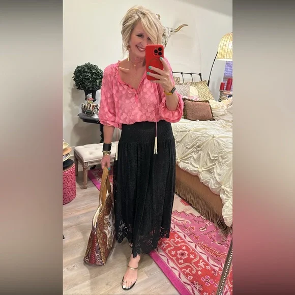 Aratta Pink Blouse with Textured Design - Picture 1 of 16